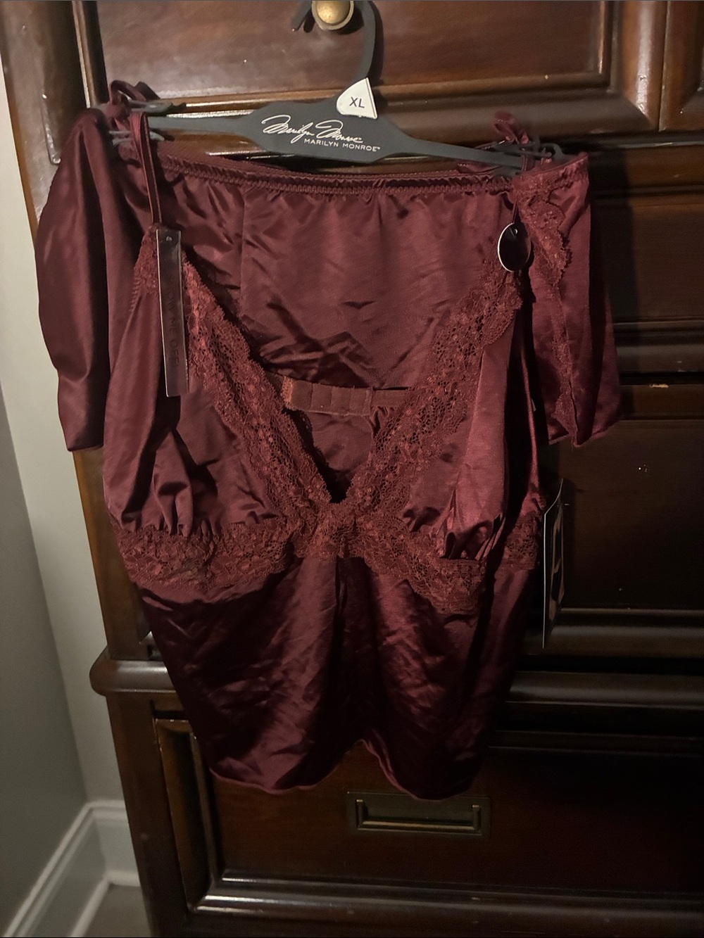 Marilyn Monroe Satin Lace Chemise - Burgundy Wine
